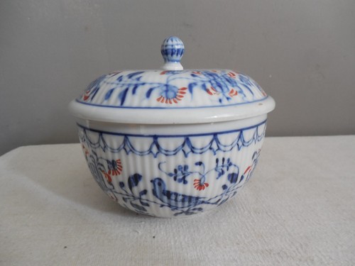 Ancienne boite porcelaine - ancienne,