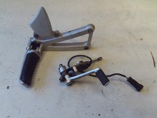 Ducati ST4 EZ2001 Repose-Pieds Usine Plaque avant Droit + Levier + Interrupteur