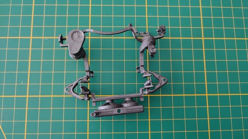 Support moteur pièce