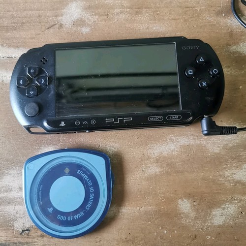 Sony psp e1004 god - psp, of