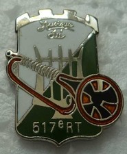 MILITARY MUSIC PIN OF THE 517 TRAIN REGIMENT