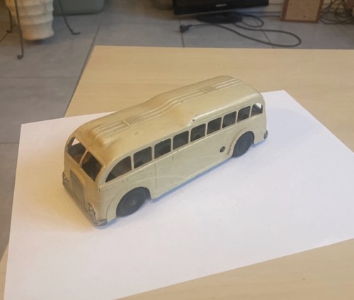 Très joli bus - vintage, marque