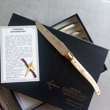 6 couteaux de table Laguiole