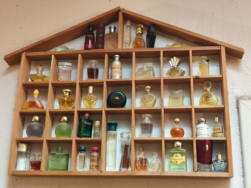 Lot miniatures parfums - de, de