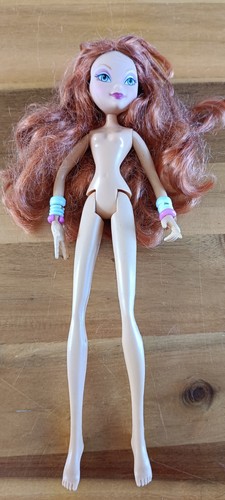 Winx club poupée bloom disco - club,