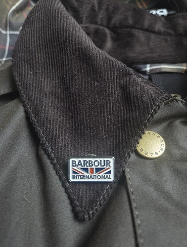 Pin barbour - pin's,