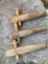 Ancien Robinet 9 En Bois Pour