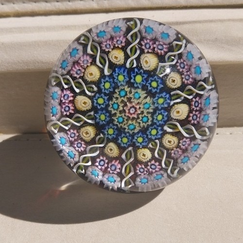 Presse papiers paperweight - presse-papiers, en