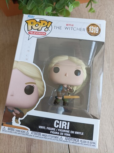 Figurine ciri the witcher - ciri,