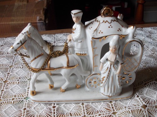 Carosse porcelaine avec - porcelaine,