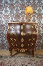 Grande commode style baroque bois massif retour d Egypte, marbre, d un chateau