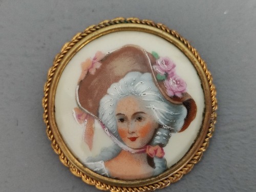 Ancienne broche porcelaine - ancienne,