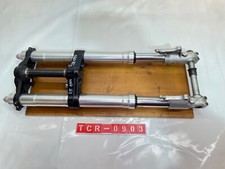 Aprilia RST 1000 Futura - fourche USD pont de fourche en haut en bas d'occasion