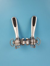 Leviers / manettes de vitesses