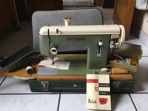 Machine coudre ancienne - machine,