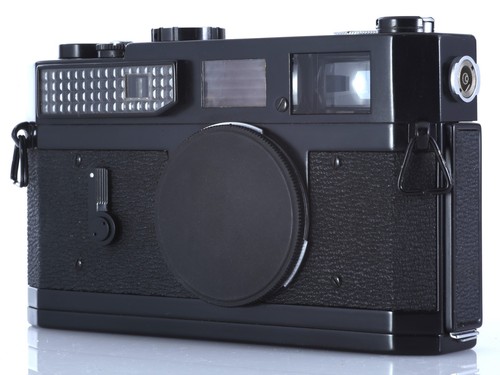 Neuf noir d origine - /,
