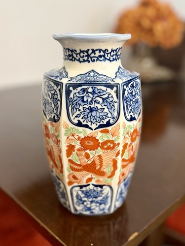 Vintage japanese vase - vintage, arita