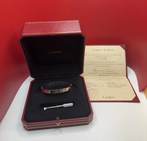 Cartier love bracelet classic - cartier,