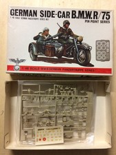1/48 BANDAI 8227 : MOTO SIDECAR BMW R75 WEHRMACHT AVEC BONUS PHOTODECOUPE RARE