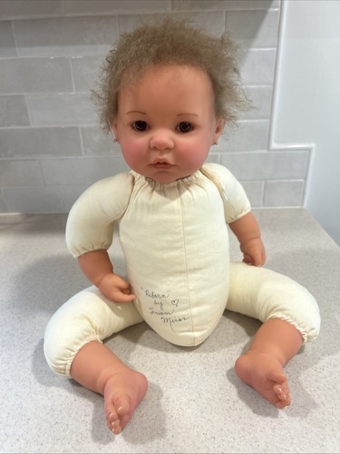 Lifelike reborn baby doll - lifelike,