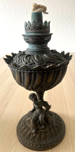 Ancienne lampe pétrole ange - pétrole,