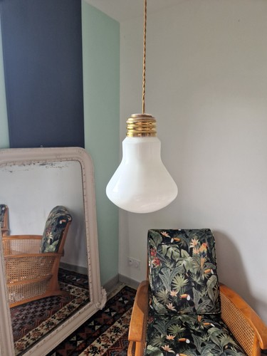 Suspension opaline ancienne