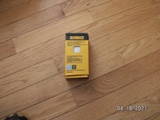 1 CASE 5 BXS DEWALT DWFN1540-1