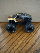 Spin Master Monster Jam 20th Anniversary MAX-D XX Truck 1:64