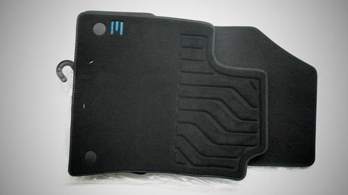 Renault clio jeu - renault, tapis