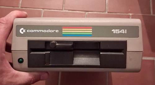 Commodore 1541 floppy disk - 1541,