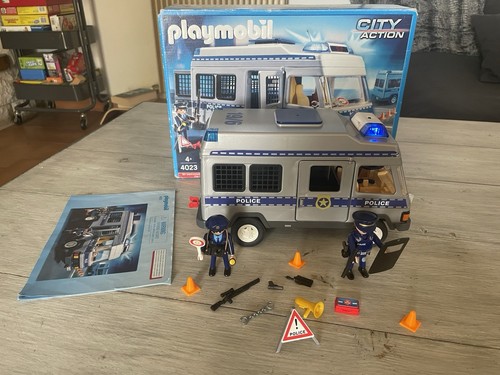 Fourgon camion police complet - camion,