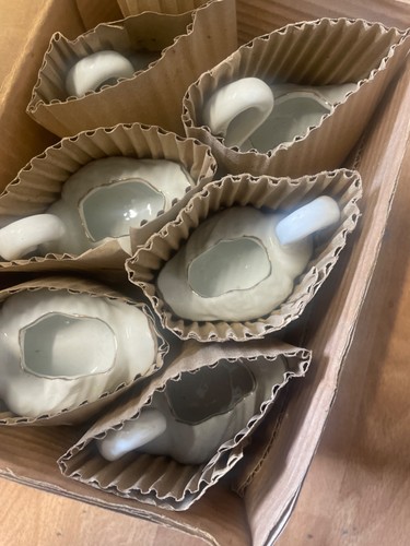 Oie porcelaine très bonne - très,