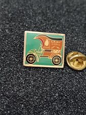 Pin's Pins Pin Enamel 40 Food Cake Biscuit Tacot Old Car "FABIS" 