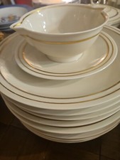 service de table en porcelaine