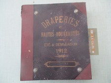 Draperies et Hautes Nouveautés 1912 Catalogue d'échantillons de tissus Redingote