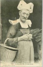 29.PONT AVEN.LA PLUS JOLIE FILLE DE PONT AVEN.TRAVESTIE