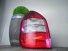 Feu arriere principal gauche