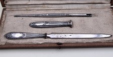 Nécessaire De Bureau , Sceau Porte Plume Et Ouvre Lettre , Argent Fourre #A23