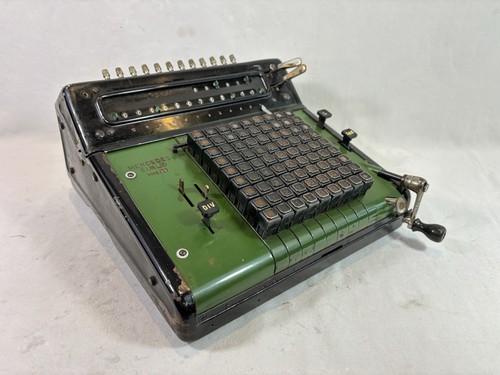 Ancienne machine calculer - machine, à