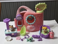 Littlest Pet Shop 2005 LPS Get Better Center Gecko German Shepherd Cat