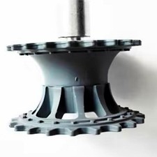 Tracteur à chenilles en plastique avec attelage