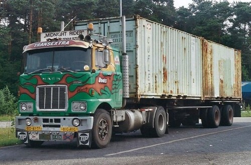 Tekno 71311 mack - mack, 700
