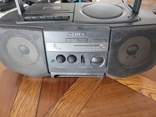 SONY CFD-V10  Poste Radio K7