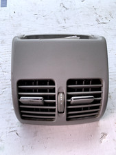 MERCEDES C220  AIR VENT GRILL REAR CONSOLE W204 2.1D (2007-2014) A20483000354