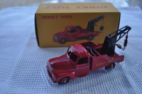 Modèle réduit camionnette - , de