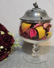 Pot pourri forme verre à pied