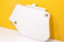 carénage sous selle gauche