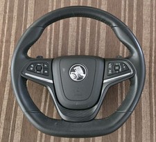 HSV HOLDEN VF GTS STEERING WHEEL R8 LSA MALOO SENATOR SSV PEDAL SHIFT SERIES 2 