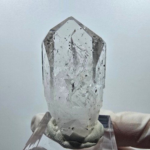 Pointe quartz lémurien - pointe,