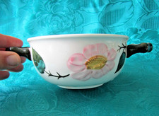 bol a oreille bol a soupe Villeroy et Boch modèle Wild Rose